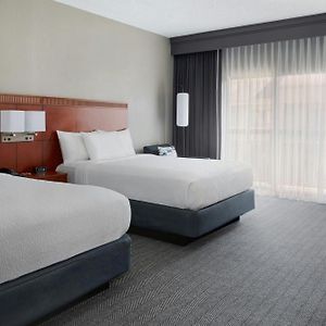 Queen Room Two Queen Beds